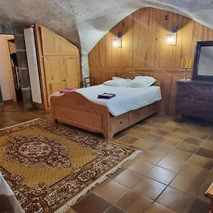 Maison Au Loup: 16th Century In Old Town Bed & Breakfast Le Puy-en-Velay